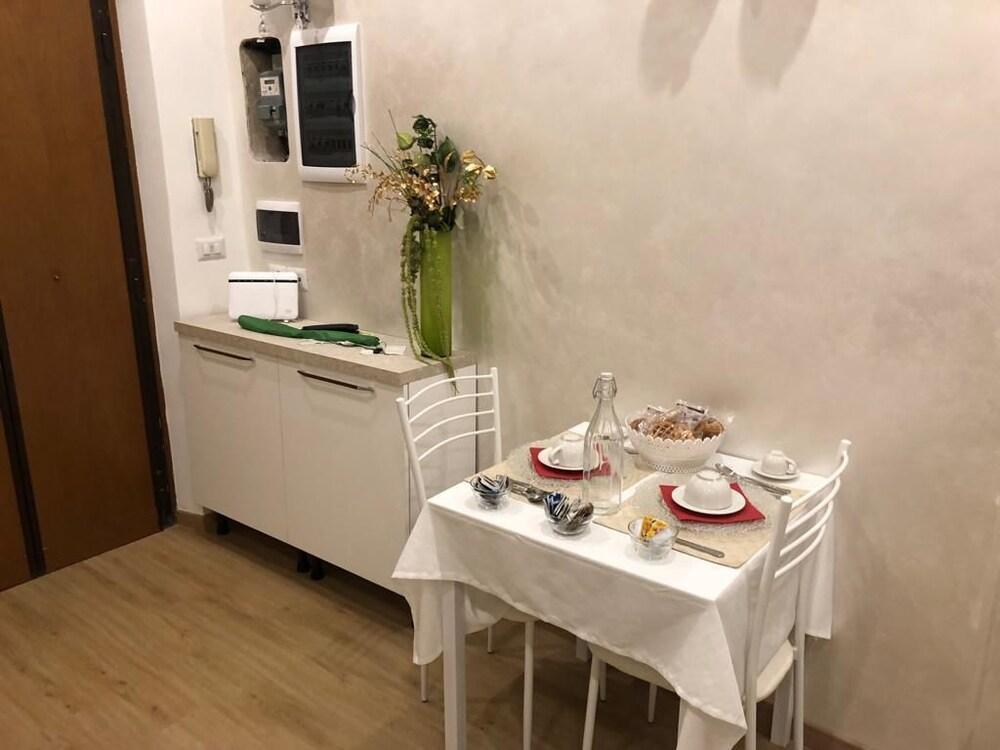B&B Dea Tiburtina Rzym Zewnętrze zdjęcie